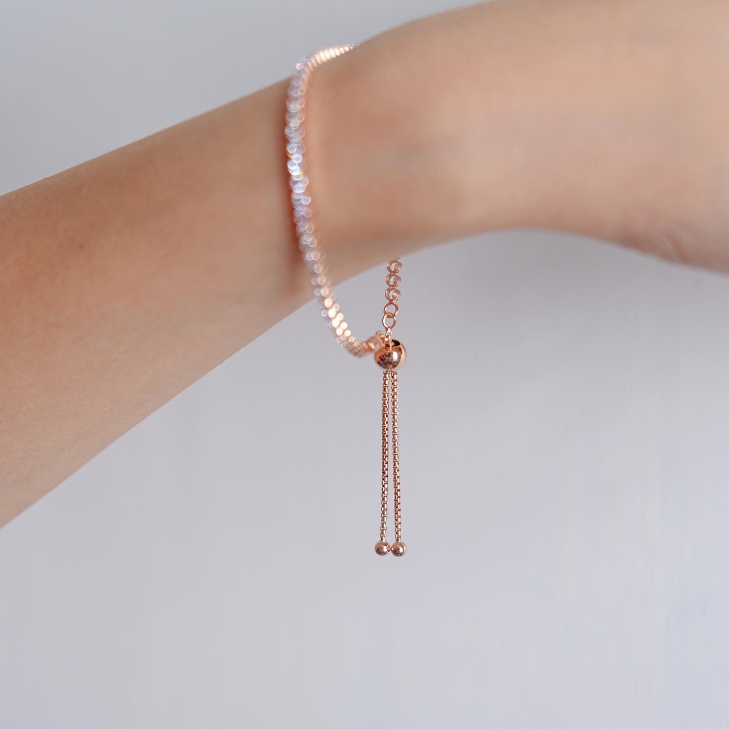 Braceles